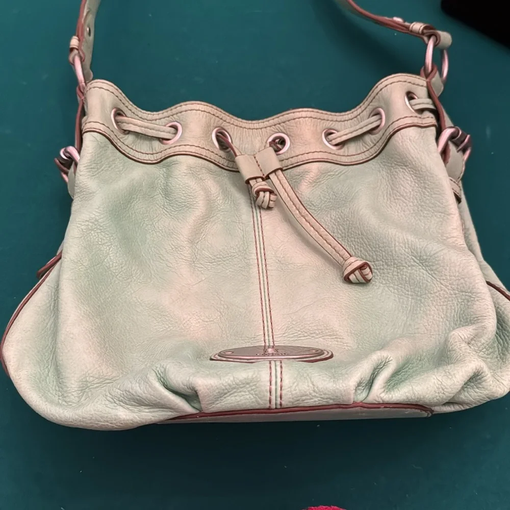 Fossil mint green vintage hobo” bag. Such a cool 60’s color!! No 🔐😞 (OLCC)